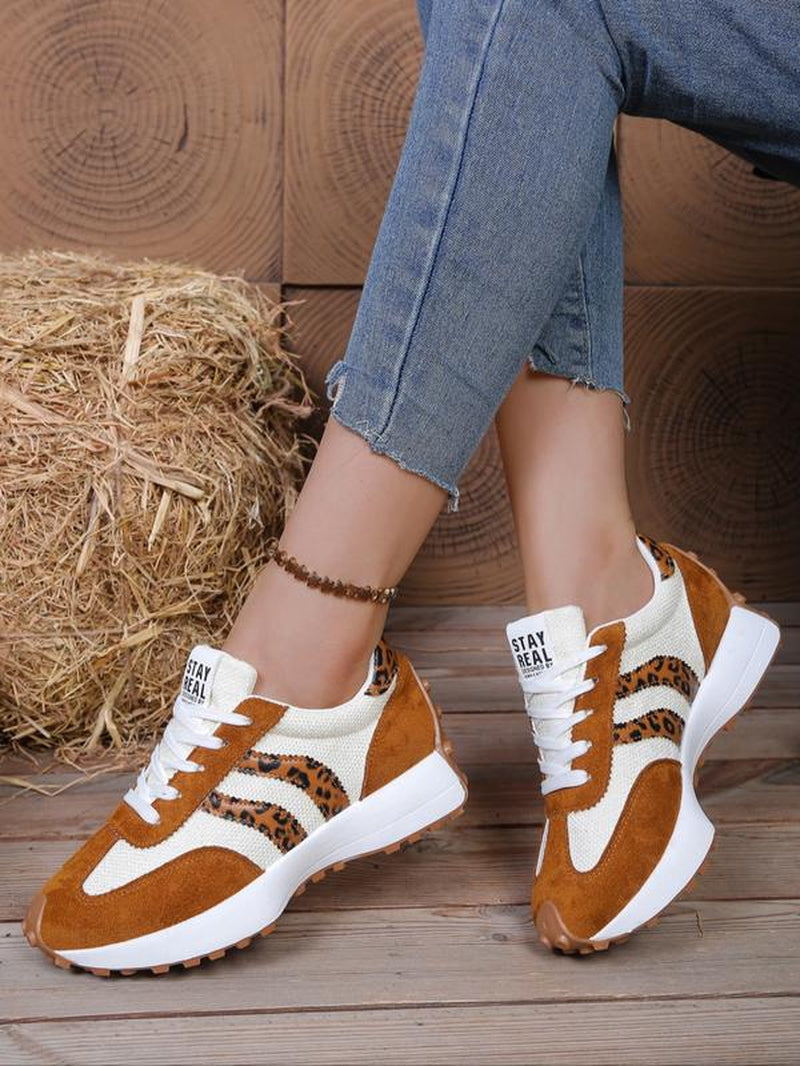 Women’s Striped Sporty Sneakers – Comfort You Can Feel 